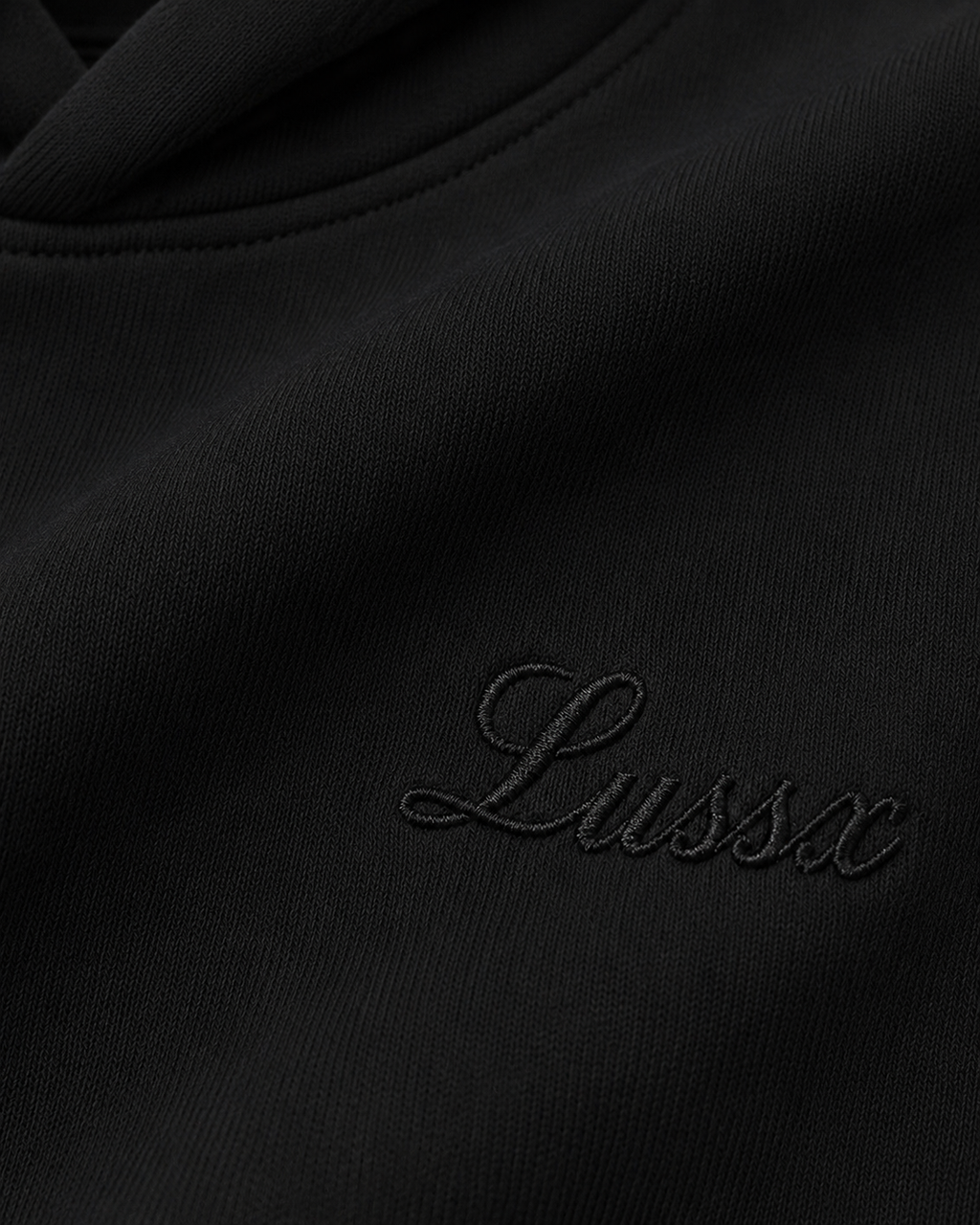 Signature Hoodie “Noir Prestige”