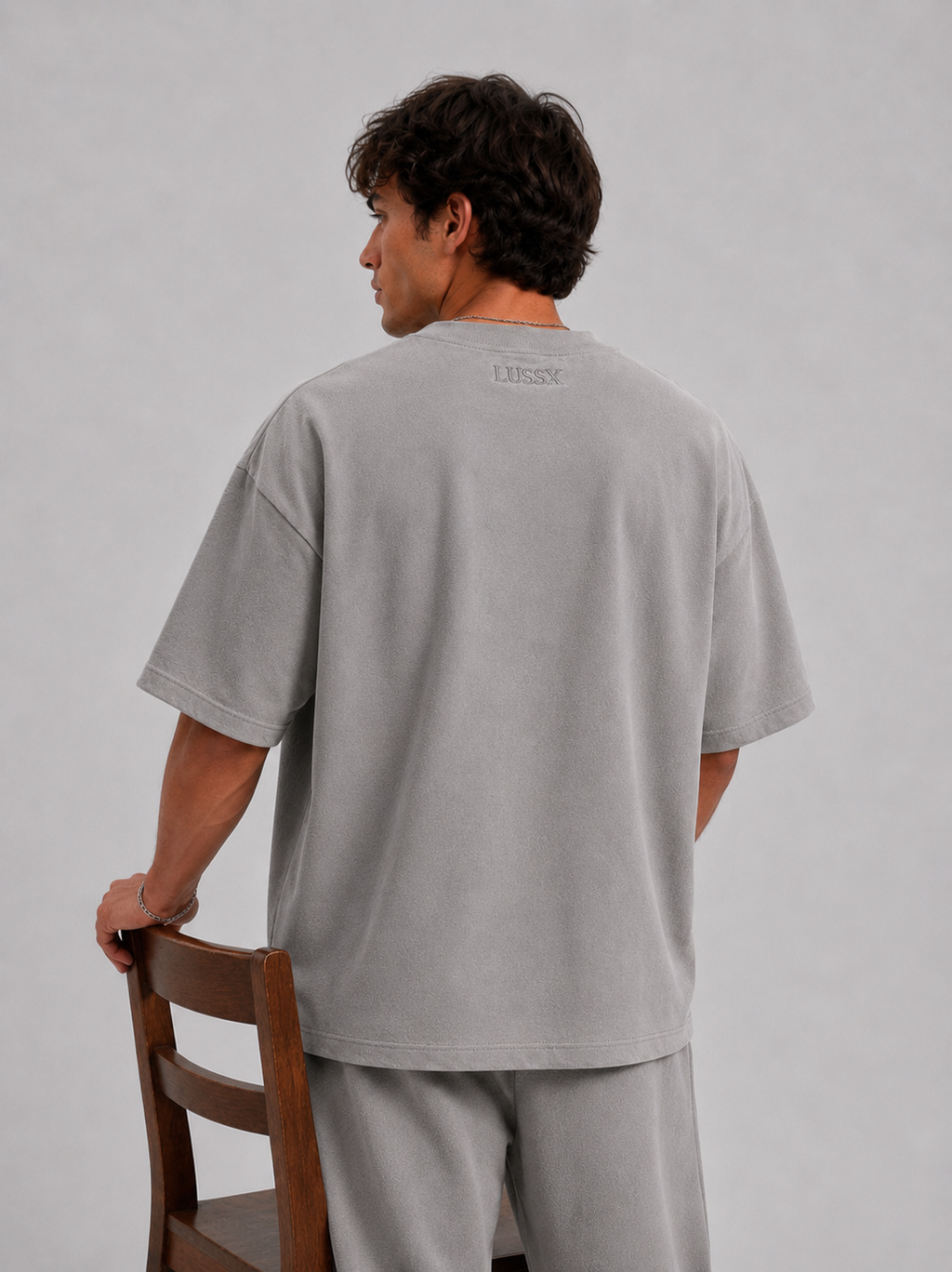 Broad Oversized T-shirt