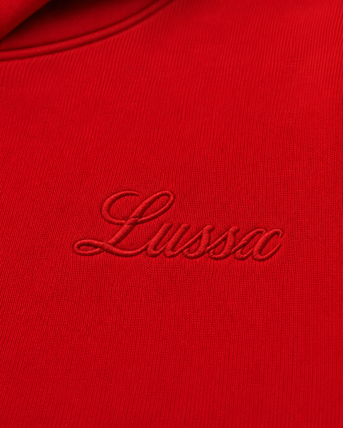 Signature Hoodie “Rouge Impérial”